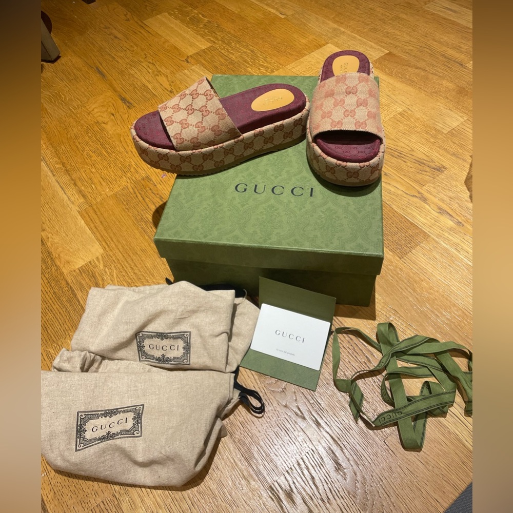 Gucci Angelina Logo Platform Slides with dust bags, box, ribbon